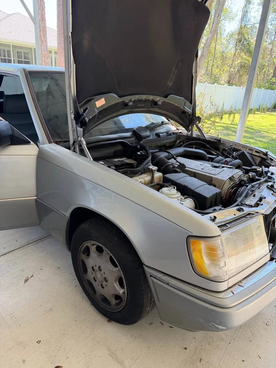 1993 Mercedes-Benz W124 E-Class - Image 5 of 17