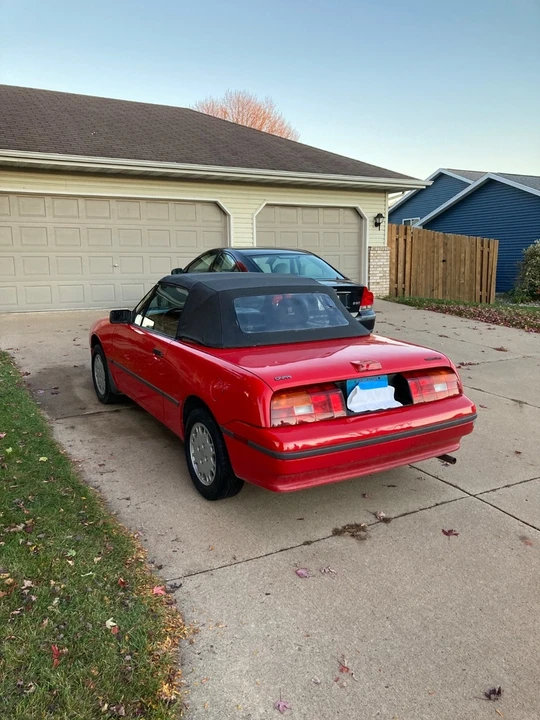 1993 Mercury Capri - Image 3 of 5