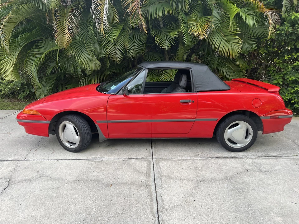 1993 Mercury Capri - Image 21 of 31