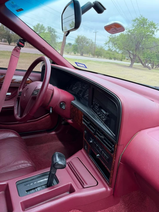 1993 Mercury Cougar 4th+ Gen - Image 10 of 17