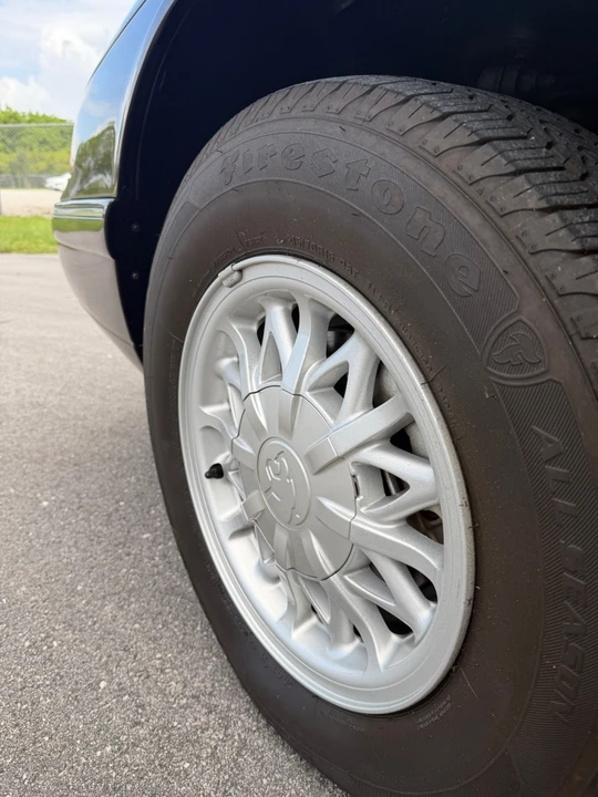 1993 Mercury Cougar 4th+ Gen - Image 14 of 31