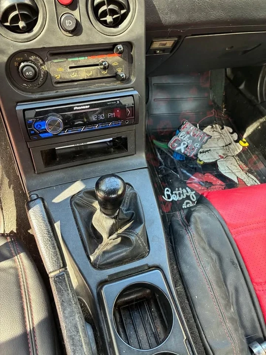 1993 Mazda NA MX-5 Miata - Image 7 of 9