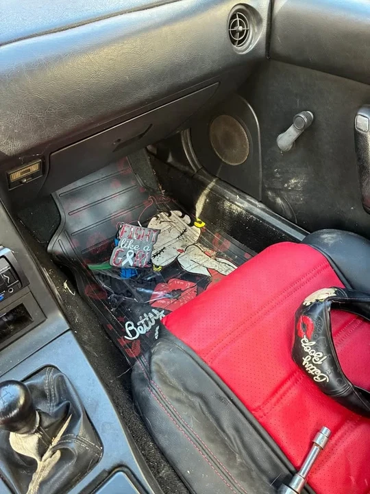1993 Mazda NA MX-5 Miata - Image 6 of 9