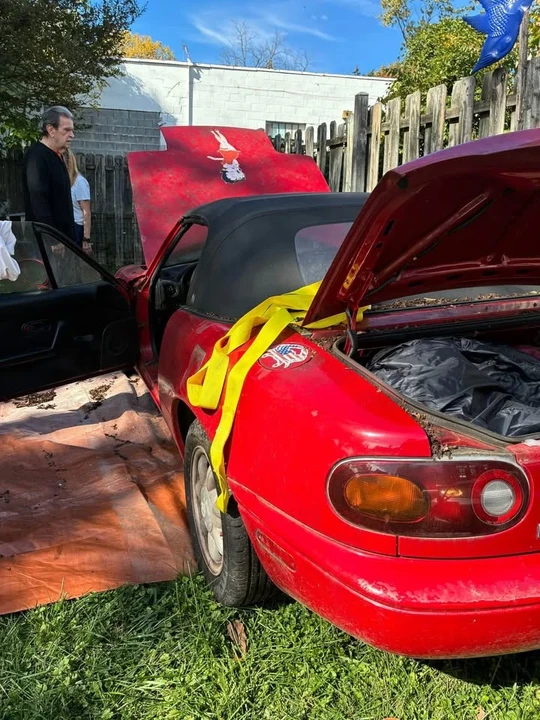 1993 Mazda NA MX-5 Miata - Image 9 of 9