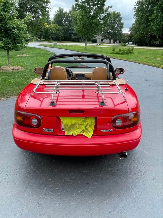 1993 Mazda NA MX-5 Miata - Image 4 of 8
