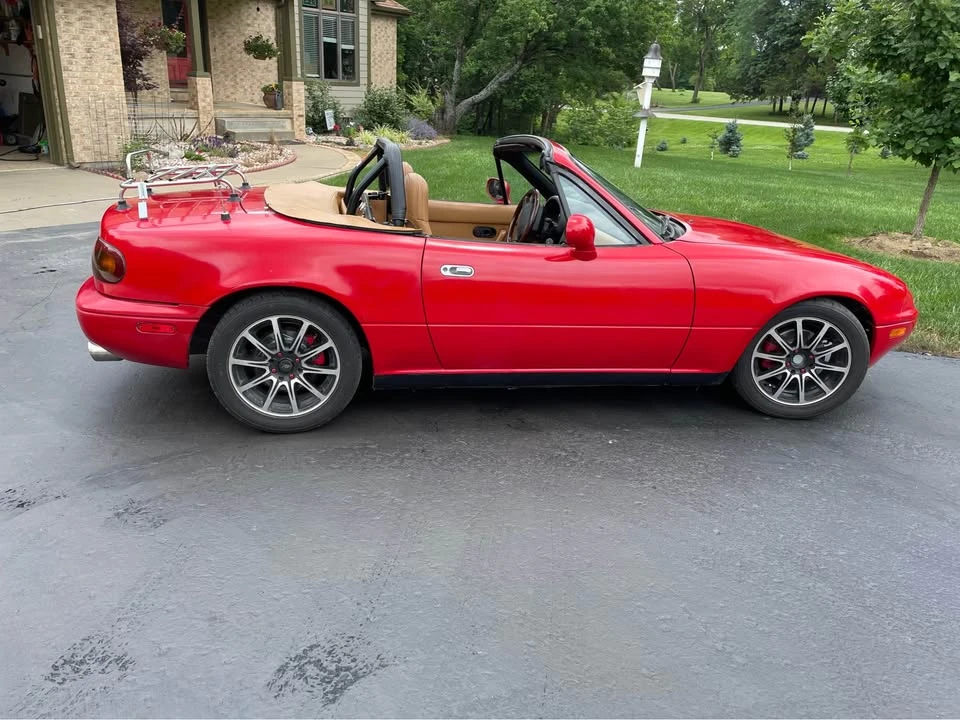 1993 Mazda NA MX-5 Miata - Image 2 of 8
