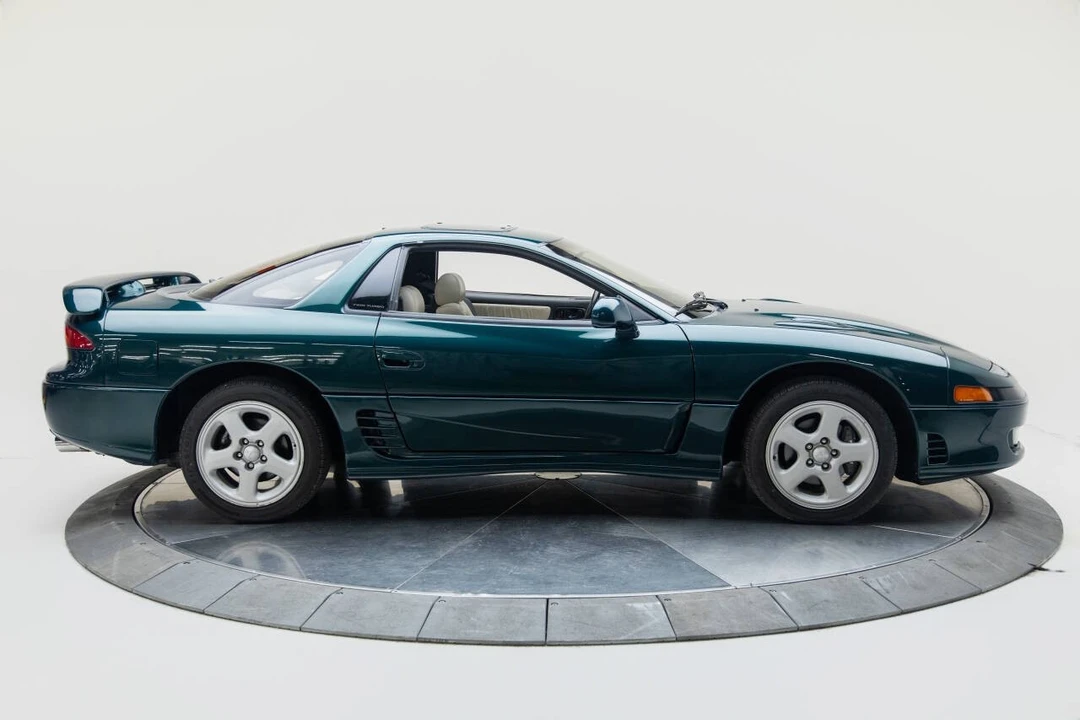 1993 Mitsubishi 3000GT Series 1 - Image 13 of 21