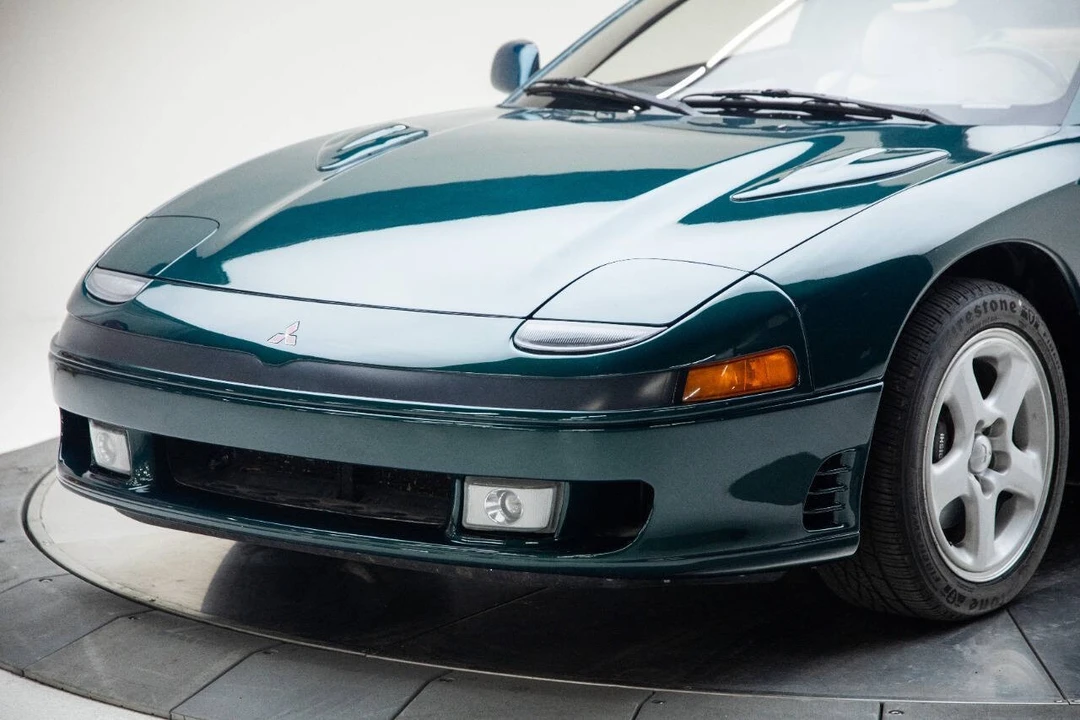 1993 Mitsubishi 3000GT Series 1 - Image 17 of 21