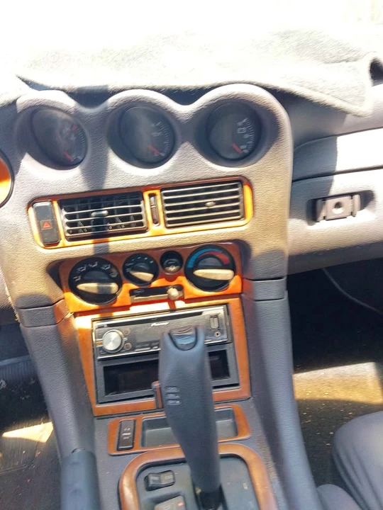 1993 Mitsubishi 3000GT Series 1 - Image 8 of 15