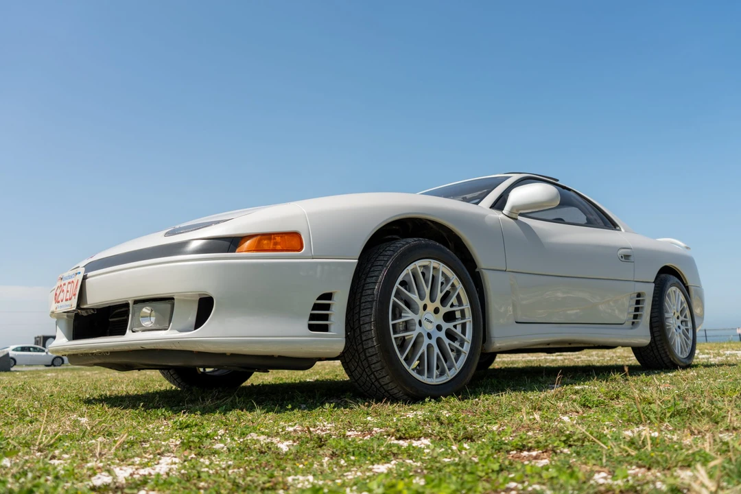 1993 Mitsubishi 3000GT Series 1 - Image 15 of 31