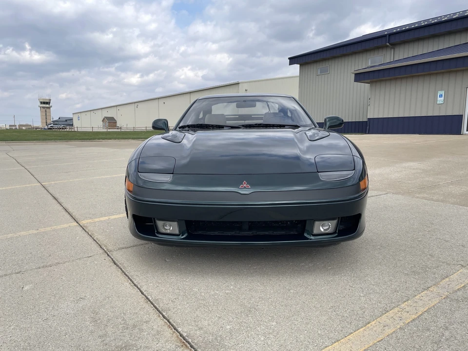 1993 Mitsubishi 3000GT Series 1 - Image 9 of 31