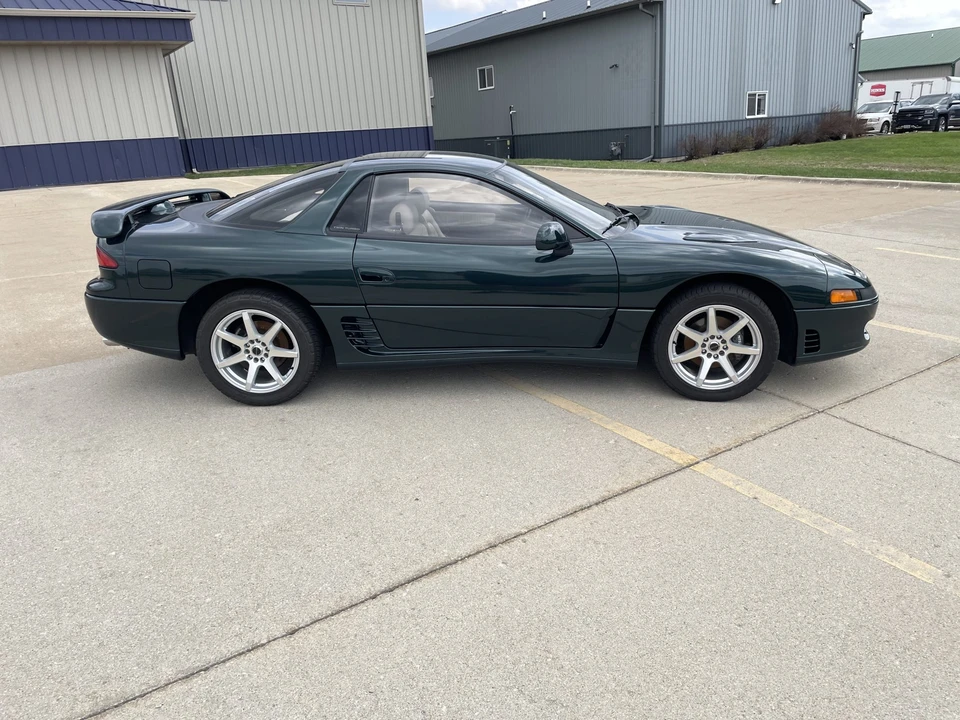 1993 Mitsubishi 3000GT Series 1 - Image 6 of 31