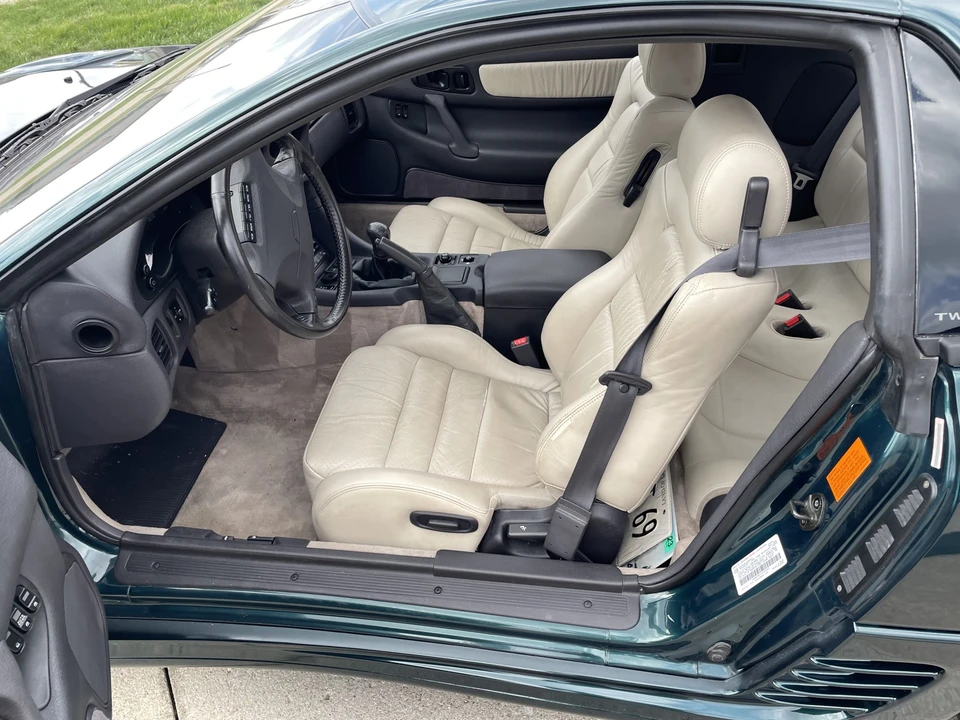 1993 Mitsubishi 3000GT Series 1 - Image 24 of 31