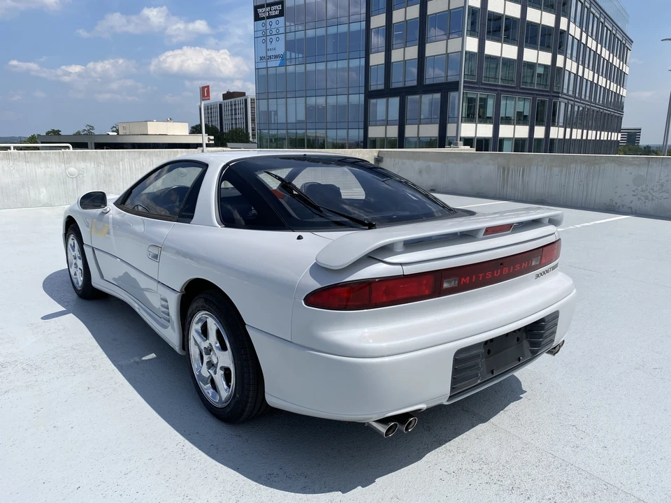 1993 Mitsubishi 3000GT Series 1 - Image 15 of 31