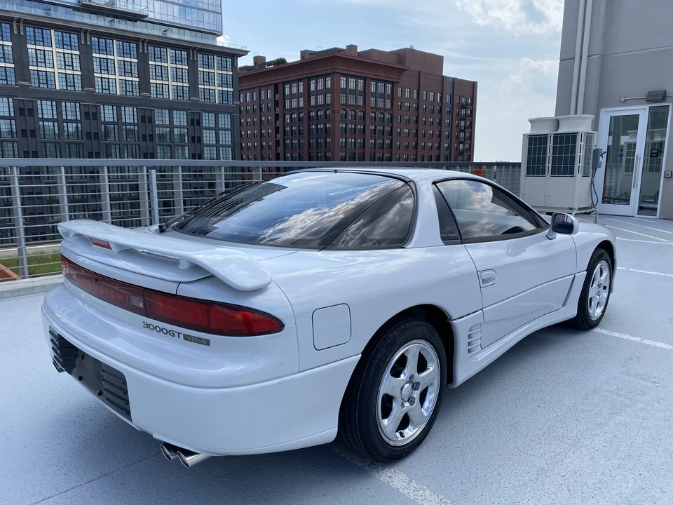 1993 Mitsubishi 3000GT Series 1 - Image 27 of 31