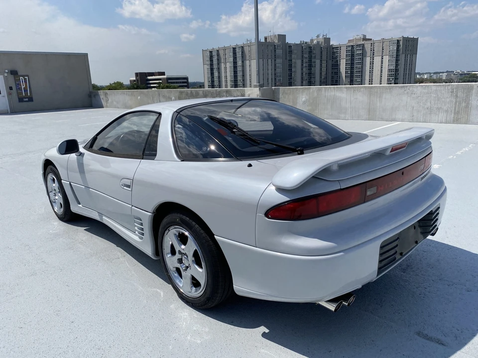 1993 Mitsubishi 3000GT Series 1 - Image 16 of 31