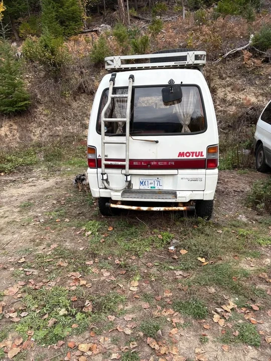 1993 Mitsubishi 3000GT Series 1 - Image 2 of 7