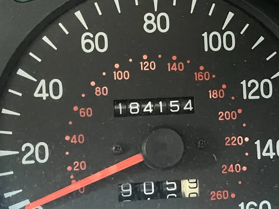 1993 Mitsubishi 3000GT Series 1 - Image 6 of 17