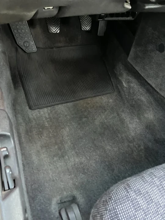 1993 Mitsubishi 3000GT Series 1 - Image 11 of 17