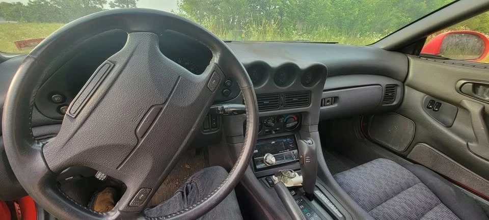 1993 Mitsubishi 3000GT Series 1 - Image 2 of 3