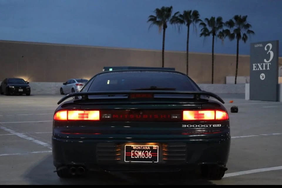 1993 Mitsubishi 3000GT Series 1 - Image 4 of 4