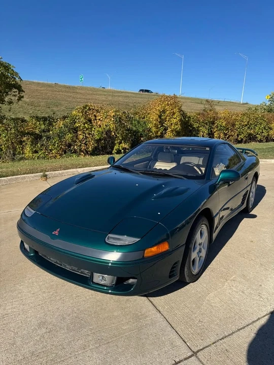 1993 Mitsubishi 3000GT Series 1 - Image 2 of 6