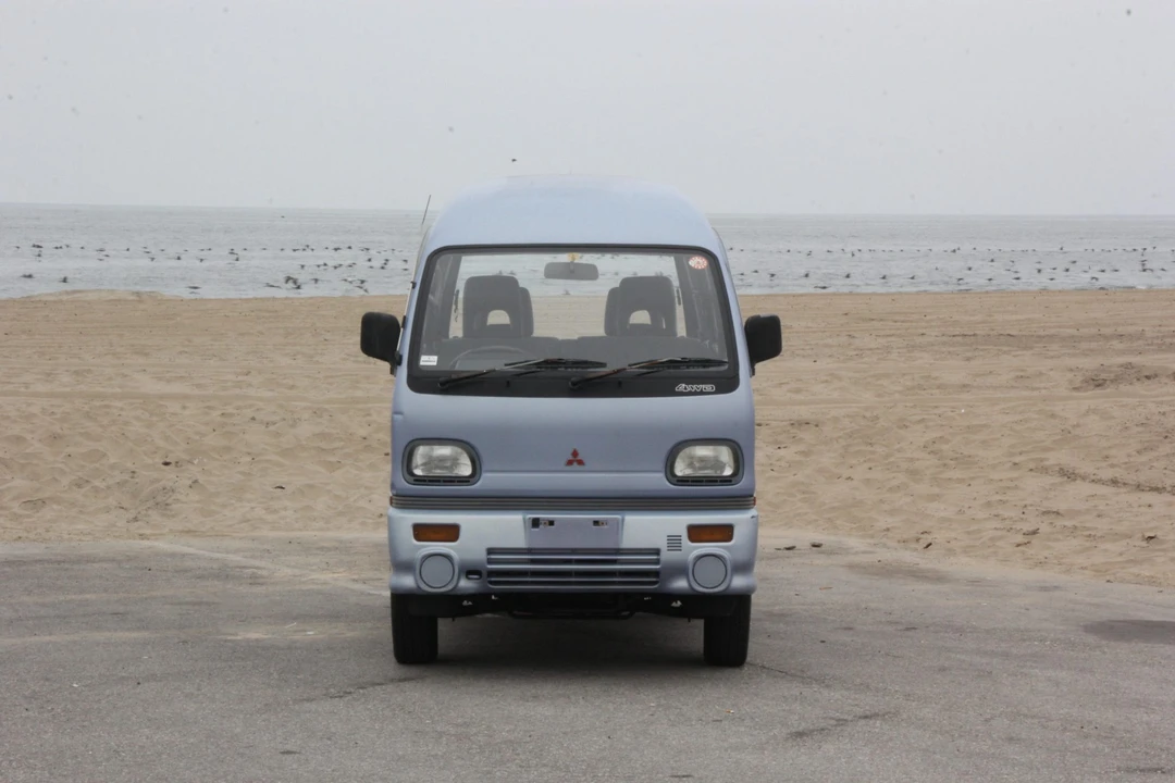 1993 Mitsubishi Minicab 5th Gen - Image 19 of 31