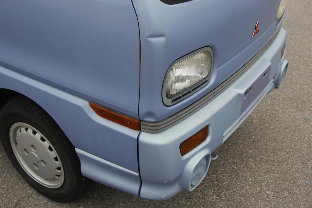 1993 Mitsubishi Minicab 5th Gen - Image 21 of 31