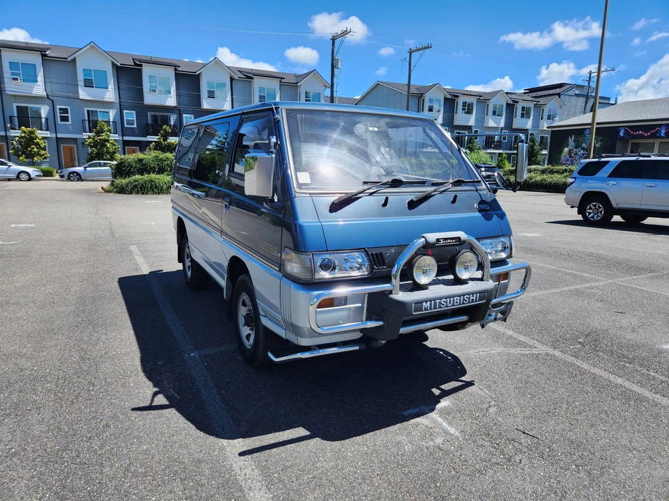1993 Mitsubishi Delica 2nd Gen - Image 15 of 31