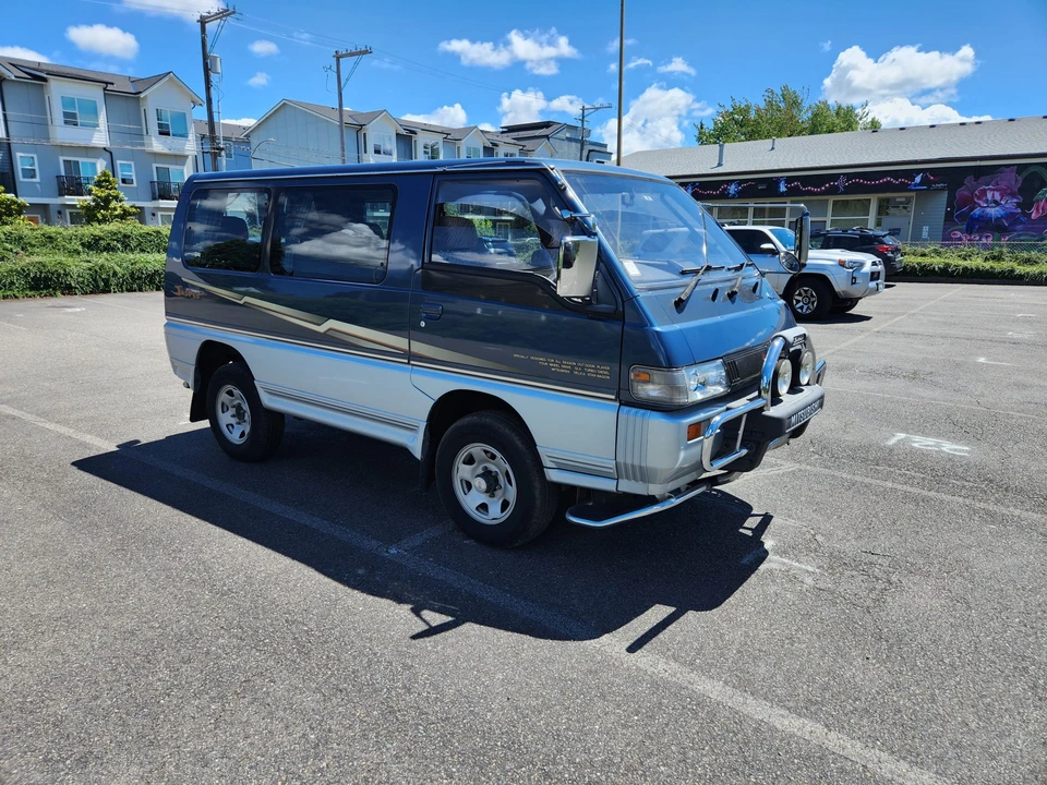 1993 Mitsubishi Delica 2nd Gen - Image 17 of 31