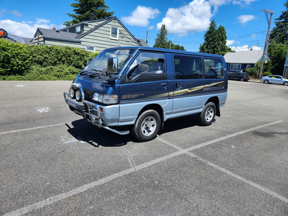 1993 Mitsubishi Delica 2nd Gen - Image 4 of 31