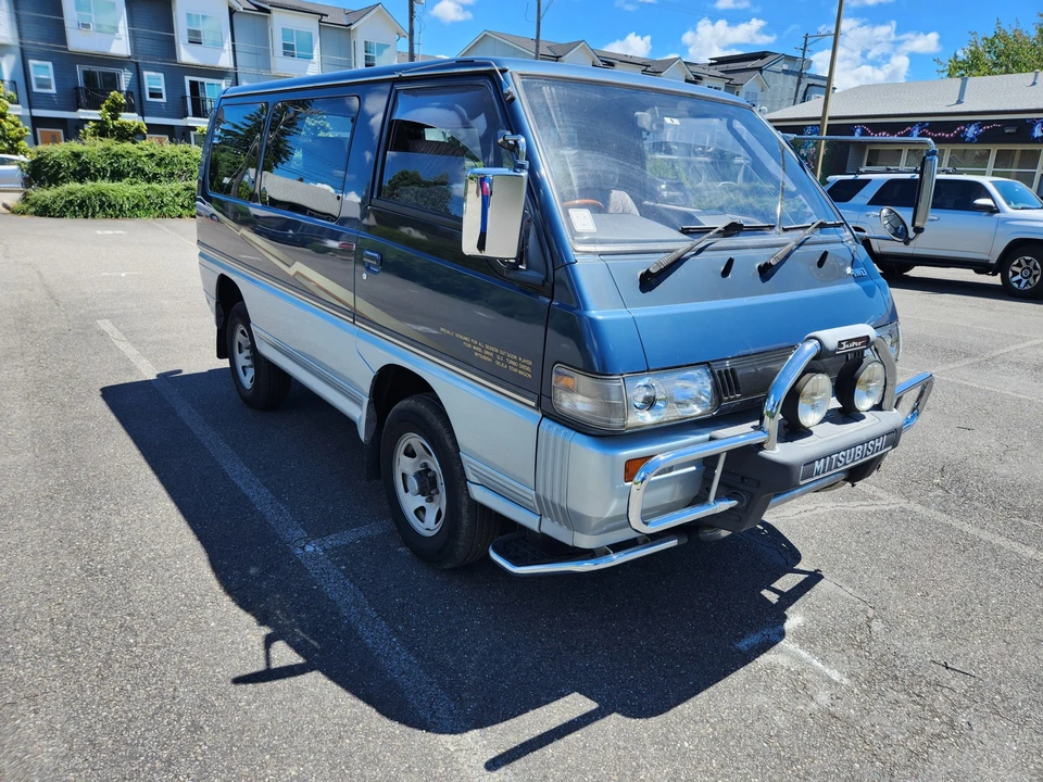 1993 Mitsubishi Delica 2nd Gen - Image 16 of 31