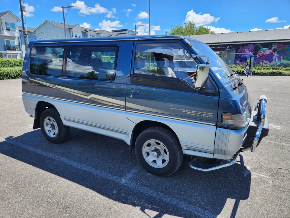 1993 Mitsubishi Delica 2nd Gen - Image 18 of 31