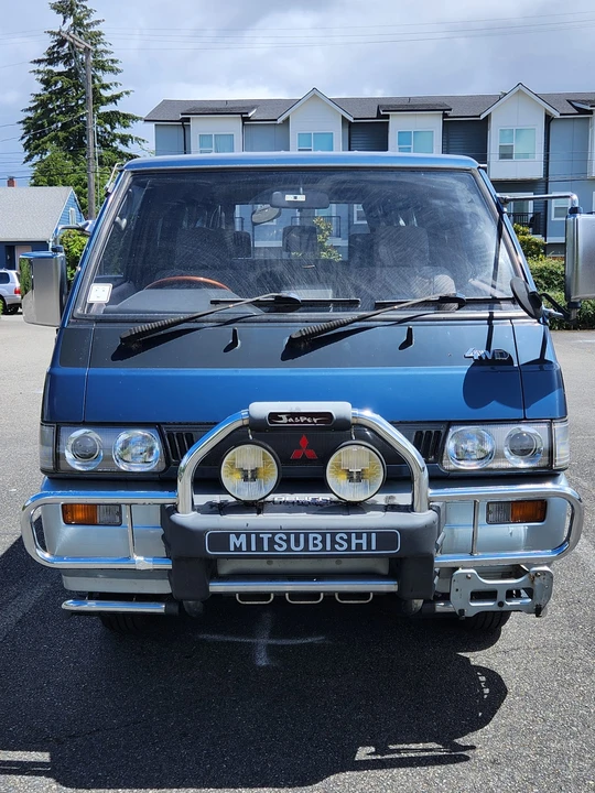 1993 Mitsubishi Delica 2nd Gen - Image 12 of 31