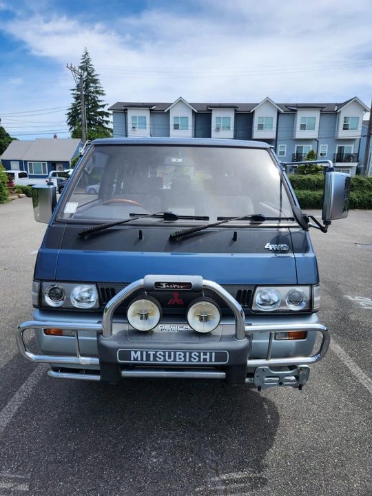 1993 Mitsubishi Delica 2nd Gen - Image 13 of 31