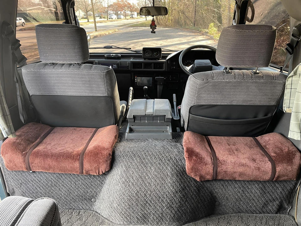 1993 Mitsubishi Delica 2nd Gen - Image 30 of 31