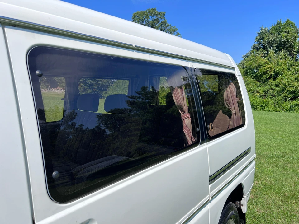 1993 Mitsubishi Delica 3rd Gen - Image 29 of 31