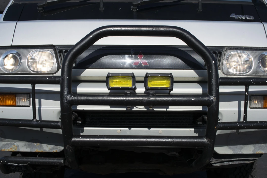 1993 Mitsubishi Delica 2nd Gen - Image 15 of 31