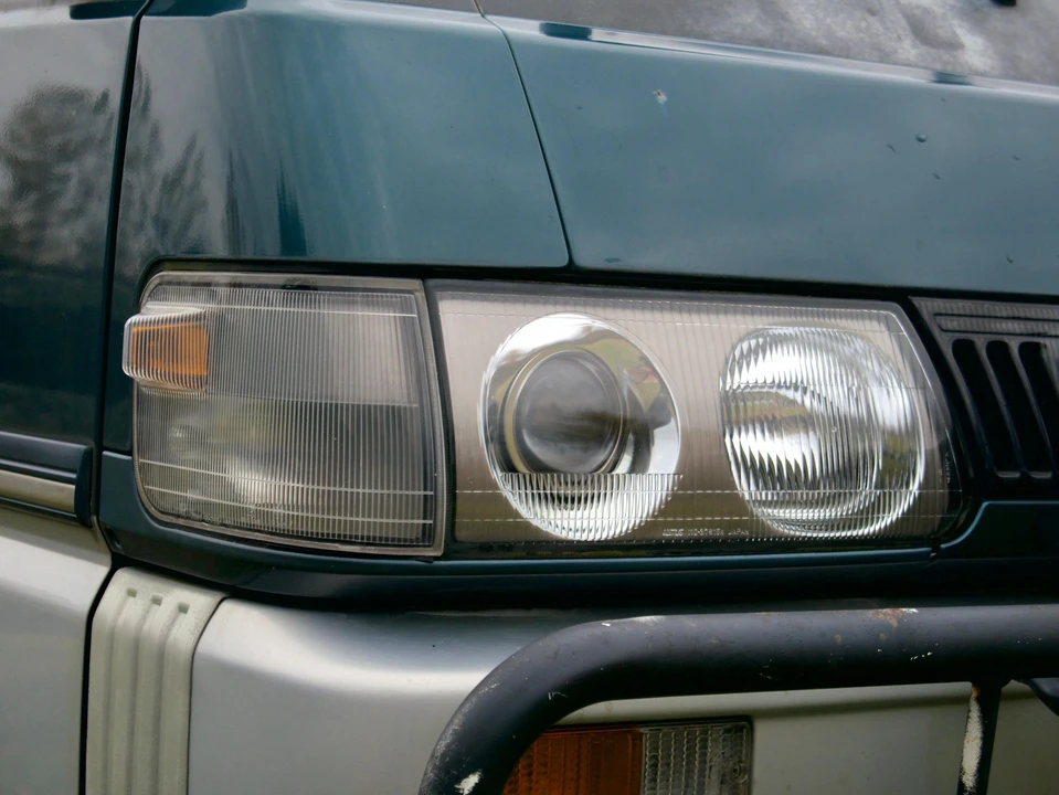 1993 Mitsubishi Delica 3rd Gen - Image 27 of 31