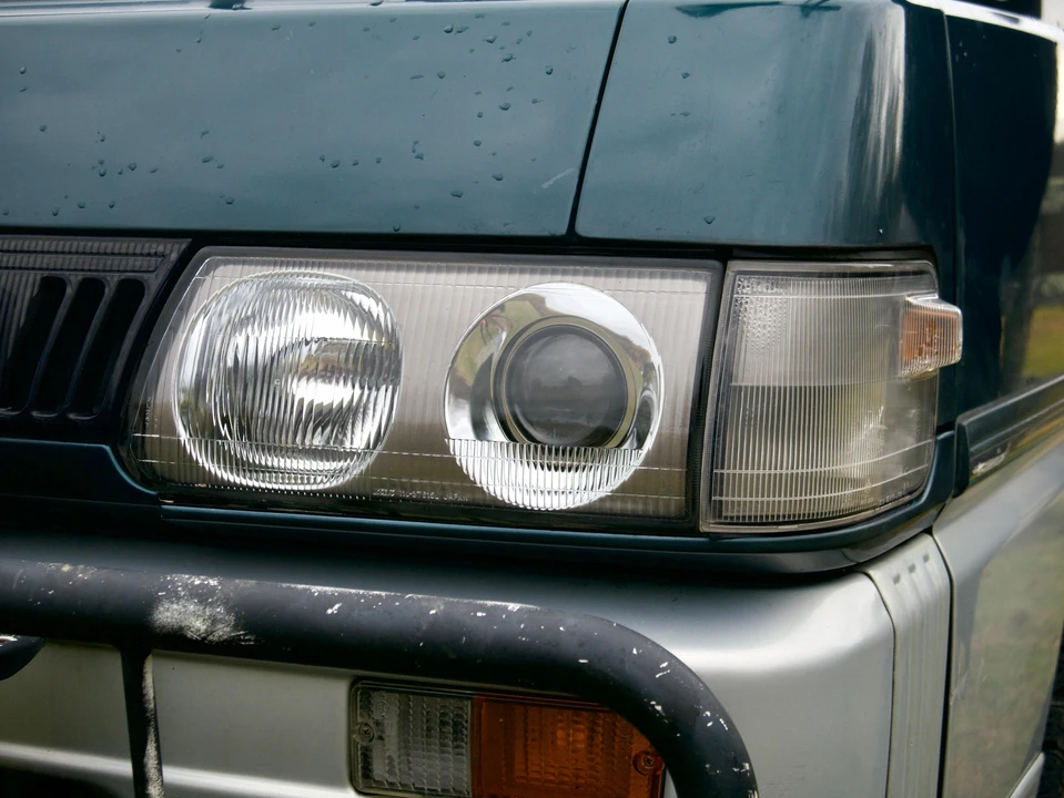 1993 Mitsubishi Delica 3rd Gen - Image 30 of 31