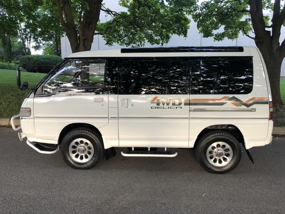 1993 Mitsubishi Delica 2nd Gen - Image 8 of 31
