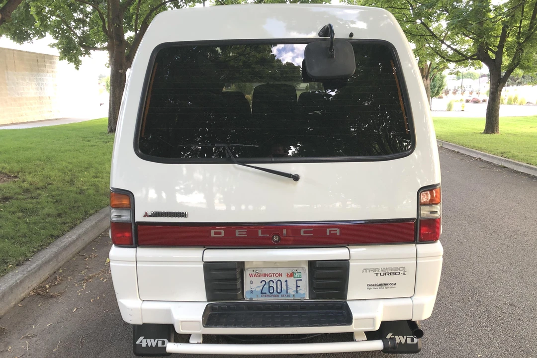 1993 Mitsubishi Delica 2nd Gen - Image 5 of 31