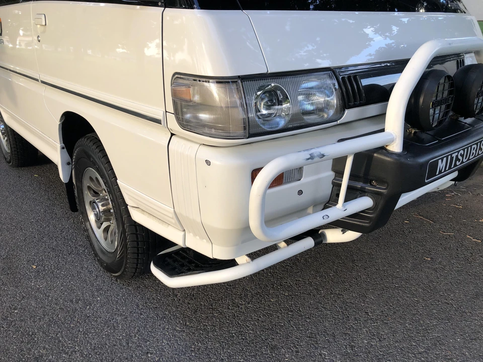 1993 Mitsubishi Delica 2nd Gen - Image 12 of 31