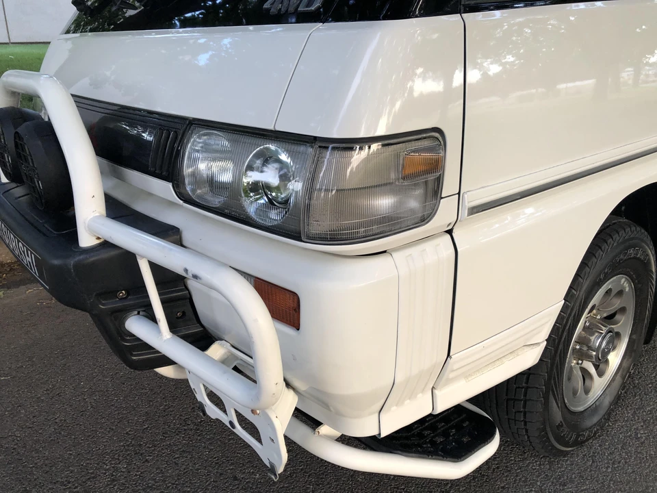 1993 Mitsubishi Delica 2nd Gen - Image 23 of 31