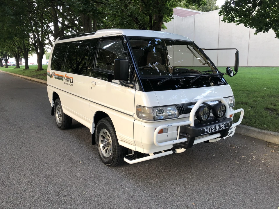 1993 Mitsubishi Delica 2nd Gen - Image 11 of 31