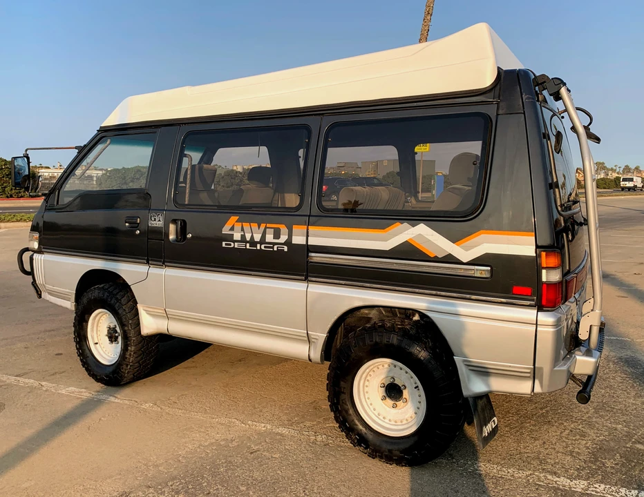 1993 Mitsubishi Delica 2nd Gen - Image 8 of 31