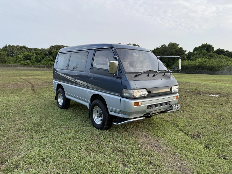 1993 Mitsubishi Delica 2nd Gen - Image 15 of 31