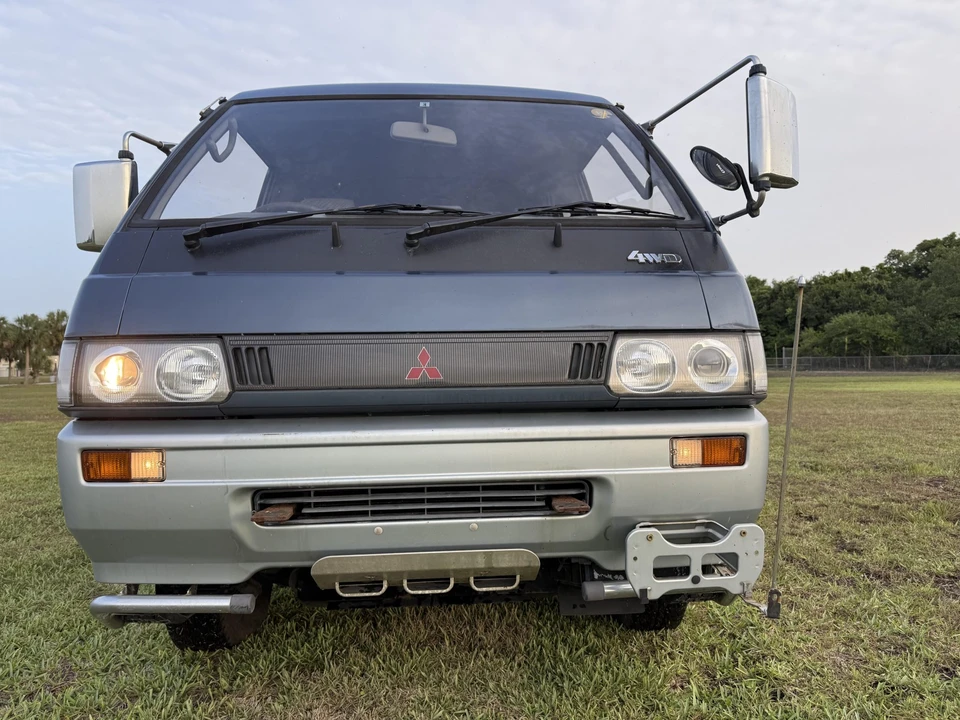 1993 Mitsubishi Delica 2nd Gen - Image 8 of 31