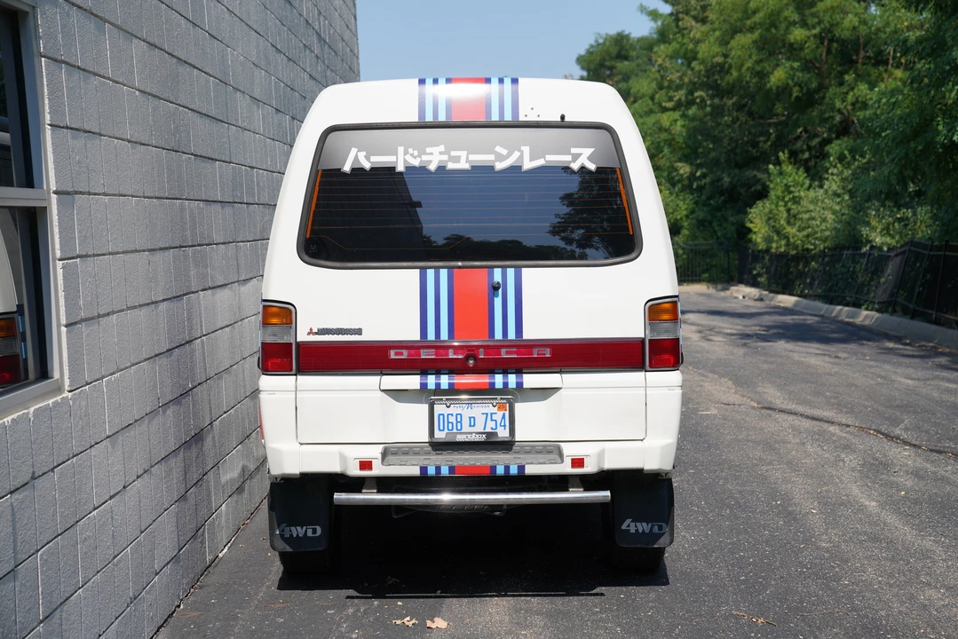 1993 Mitsubishi Delica 2nd Gen - Image 20 of 31