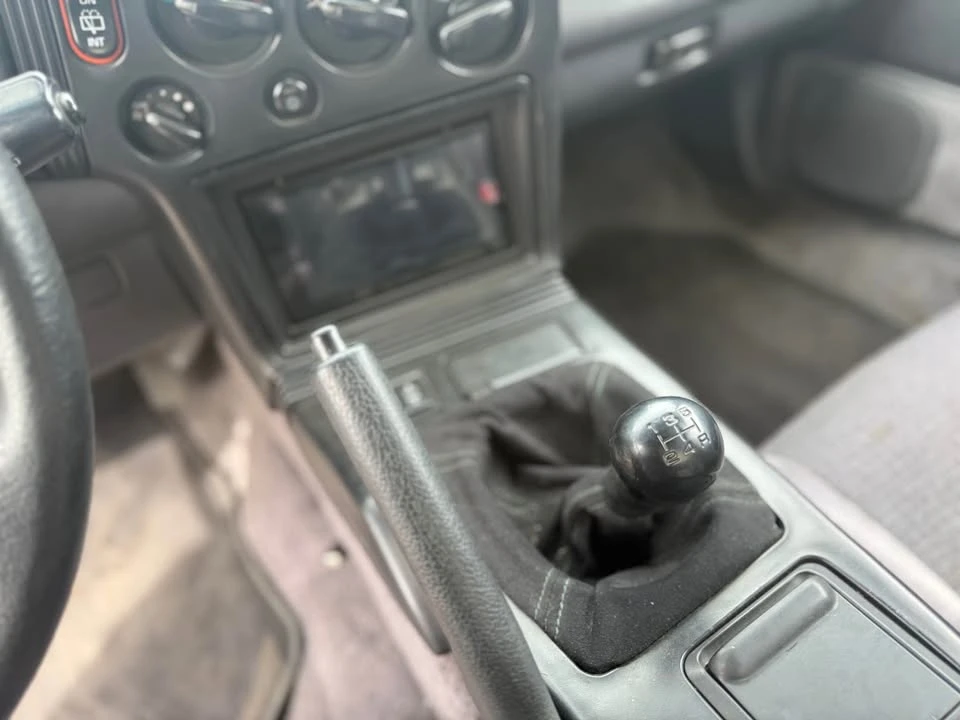 1993 Mitsubishi Eclipse 1st Gen - Image 7 of 11